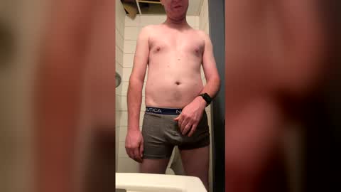 Southernblueyes online show from 04-07-26, 04:51