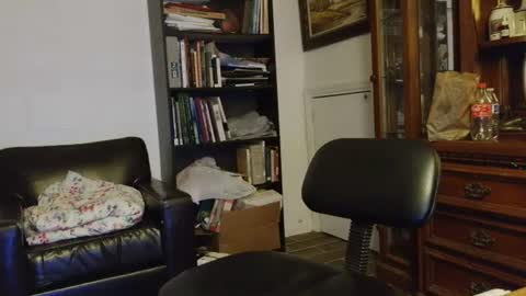 Snapshot of southernblueyes chatting on 06-22-26, 12:13 Southernblueyes online show from 06-22-26, 12:13