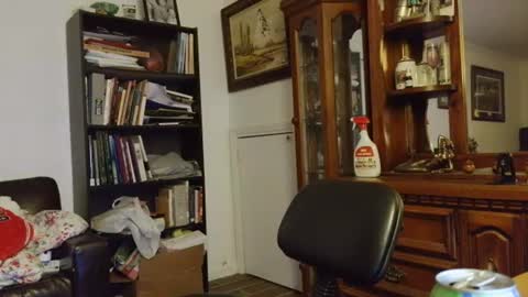 Snapshot of southernblueyes chatting on 07-14-26, 12:46 Southernblueyes online show from 07-14-26, 12:46