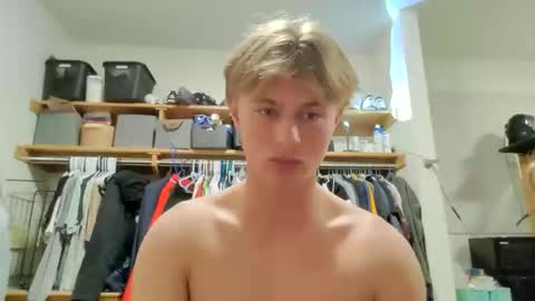 Snapshot of southpaw707 chatting on 11-08-25, 06:13 southpaw707 online show from 11-08-25, 06:13