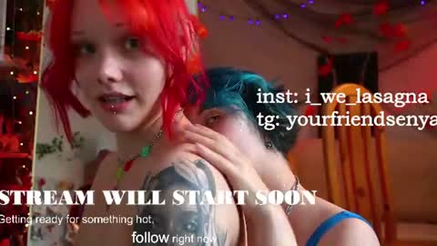 Snapshot of sova_energy chatting on 07-14-26, 01:50 Leah online show from 07-14-26, 01:50