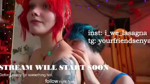 Snapshot of sova_energy chatting on 07-22-26, 02:09 Leah online show from 07-22-26, 02:09