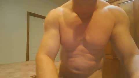 Snapshot of soveryhandsome chatting on 12-18-25, 10:43 soveryhandsome online show from 12-18-25, 10:43