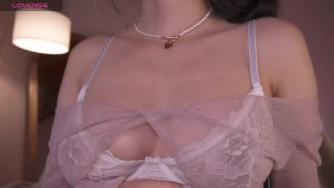 Snapshot of soy_iris chatting on 05-26-26, 12:34 Irisita online show from 05-26-26, 12:34