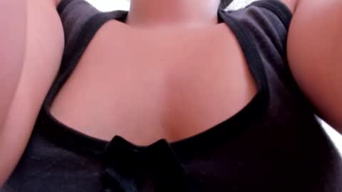 Naty online show from 01-11-25, 03:20