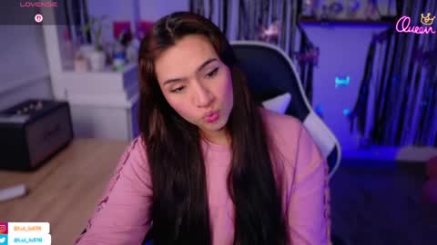 Luisa    online show from 04-12-26, 10:15