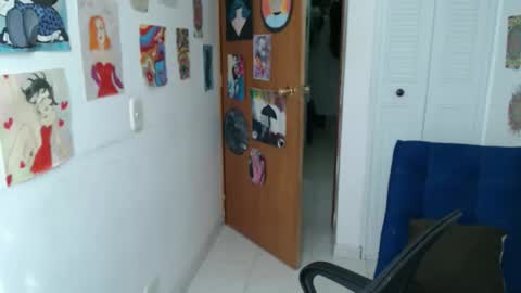 Nana Bela  online show from 04-23-26, 01:57