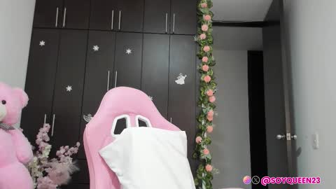 SoyQueen online show from 09-21-25, 04:03