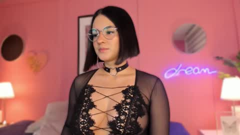 Aleja online show from 02-18-25, 04:48