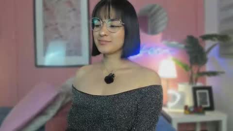 Aleja online show from 12-17-25, 05:46