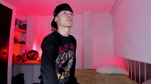 Snapshot of soytae chatting on 12-19-24, 01:39 soytae online show from 12-19-24, 01:39