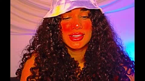 You want to talk to me more personal follow me in My Channel VIP  50 the discount       online show from 03-02-25, 04:50