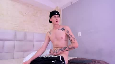 spaceboy_1 online show from 03-05-26, 05:36