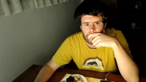 spanish online show from 03-04-25, 08:27