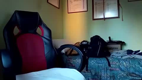 Manu  online show from 01-13-25, 04:41