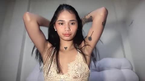 Snapshot of sparklexcx chatting on 02-06-26, 06:00 Sparkle online show from 02-06-26, 06:00