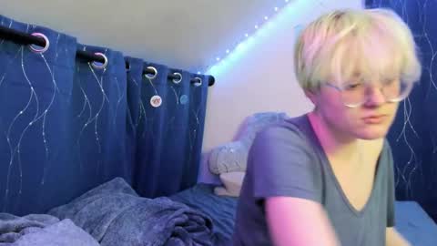 Atticus Pendragon online show from 02-15-26, 04:20