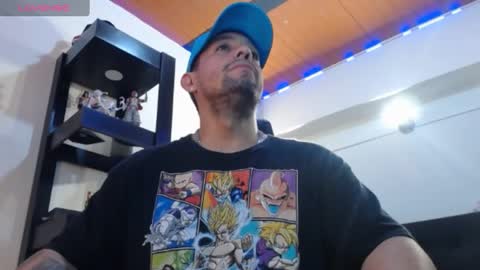 Snapshot of spartacus_cam chatting on 12-04-24, 06:11     online show from 12-04-24, 06:11