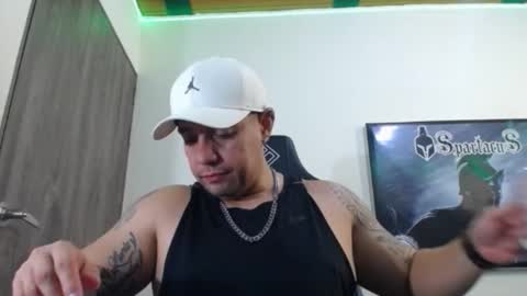 Snapshot of spartacus_cam chatting on 10-07-25, 05:48     online show from 10-07-25, 05:48