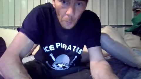 Snapshot of spazzy2 chatting on 05-18-26, 05:52 spazzy2 online show from 05-18-26, 05:52