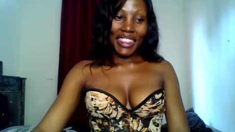 Snapshot of specialebonie chatting on 12-20-25, 09:38 specialebonie online show from 12-20-25, 09:38