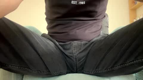 Snapshot of specialll27 chatting on 02-04-25, 12:33 Dany online show from 02-04-25, 12:33