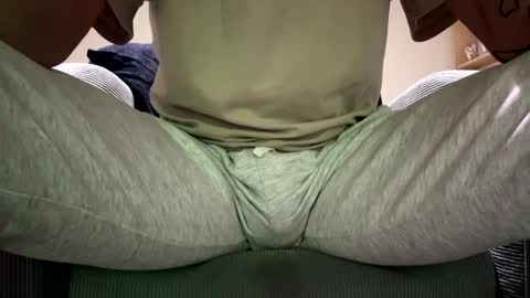 Snapshot of specialll27 chatting on 03-10-25, 10:45 Dany online show from 03-10-25, 10:45