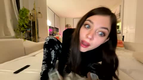 Snapshot of spectralmatter chatting on 02-22-26, 11:58 m online show from 02-22-26, 11:58