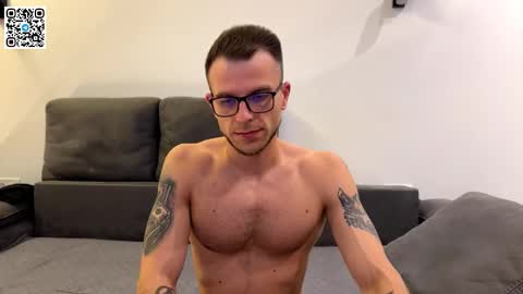 Snapshot of speed_god chatting on 09-09-25, 08:30 Alex online show from 09-09-25, 08:30