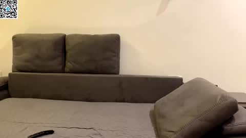 Snapshot of speed_god chatting on 09-28-25, 09:31 Alex online show from 09-28-25, 09:31