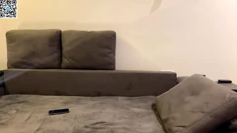 Snapshot of speed_god chatting on 10-26-25, 10:25 Alex online show from 10-26-25, 10:25