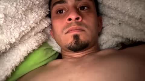 Snapshot of speel6 chatting on 01-15-25, 10:27 speel6 online show from 01-15-25, 10:27