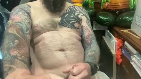 Snapshot of spenderal chatting on 12-21-24, 01:47 Beard Guy online show from 12-21-24, 01:47