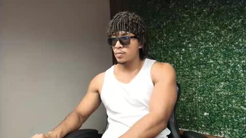 Snapshot of spent_0 chatting on 12-15-25, 10:14 spent_0 online show from 12-15-25, 10:14