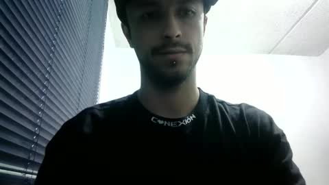 Snapshot of sperm_donor94 chatting on 12-17-24, 07:37 sperm_donor94 online show from 12-17-24, 07:37
