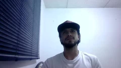 Snapshot of sperm_donor94 chatting on 03-12-26, 01:23 sperm_donor94 online show from 03-12-26, 01:23