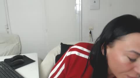 Snapshot of spicemint chatting on 01-13-25, 08:37 Carla online show from 01-13-25, 08:37