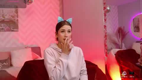 Snapshot of spicy_kass chatting on 02-12-26, 03:45 KASS online show from 02-12-26, 03:45