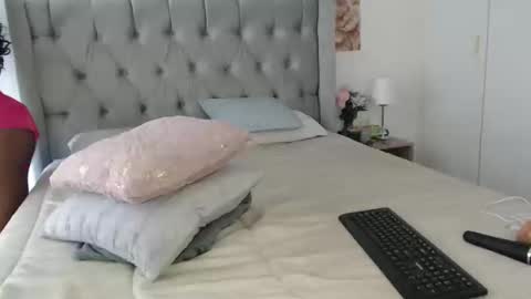 Im Angela  online show from 01-05-25, 04:58