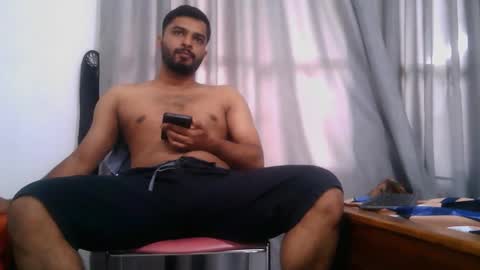 Snapshot of spicybuoy chatting on 11-11-25, 06:35 spicybuoy online show from 11-11-25, 06:35