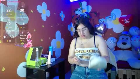 Veronica online show from 03-06-26, 08:38