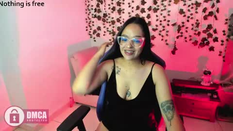 Geraldin online show from 05-13-26, 04:15