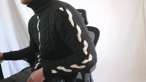 Marco. When Im offline you can view premium content in bio online show from 12-14-25, 09:36