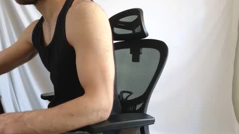 Snapshot of spider_0090 chatting on 05-25-26, 07:14 Marco. When Im offline you can view premium content in bio online show from 05-25-26, 07:14
