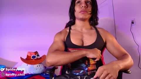 Snapshot of spideychill chatting on 12-19-24, 07:07 spideychill online show from 12-19-24, 07:07