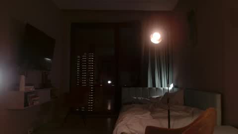 Elizabeth online show from 04-03-26, 05:11