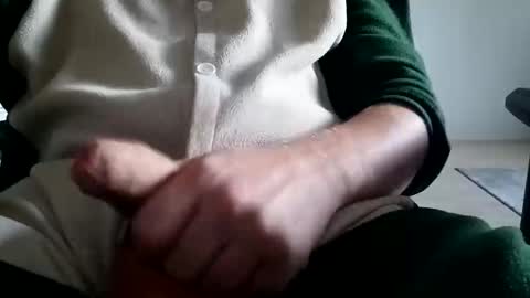 Snapshot of spikyandy chatting on 10-25-25, 06:10 spikyandy online show from 10-25-25, 06:10