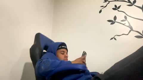 Twitter Toxiceli2 online show from 01-08-25, 09:12