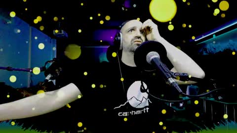 Snapshot of splivke chatting on 04-11-26, 07:02 Splivke online show from 04-11-26, 07:02