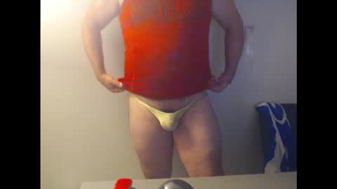 Snapshot of spndxslmr chatting on 10-16-25, 10:38 musclegrowthfantasy online show from 10-16-25, 10:38